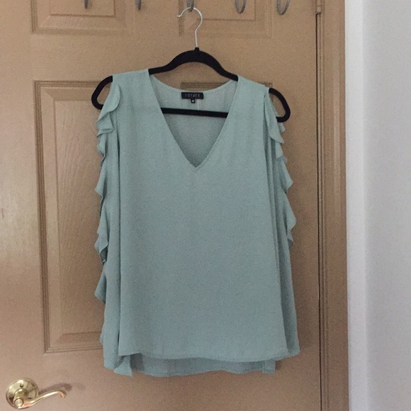 Top - Picture 2 of 2